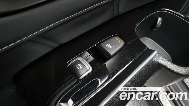 Sorento 4th generation Gasoline 2.5T 4WD Signature