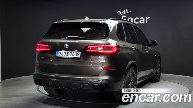 X5 (g05) M50i
