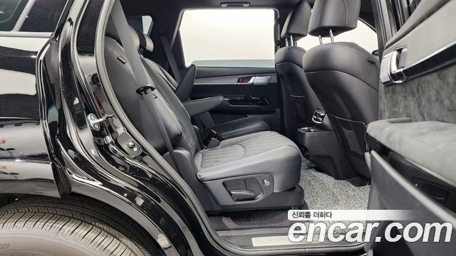 Mojave the master Diesel 3.0 4WD 6-seater Masters Gravity