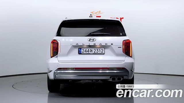 The new palisade Diesel 2.2 4WD Calligraphy