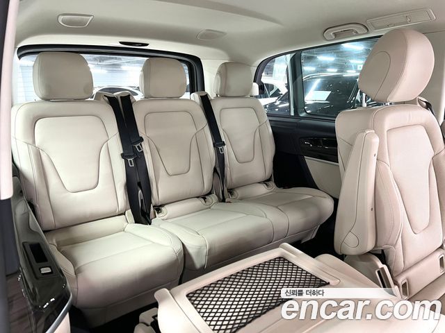 V-class V300 CDI W447