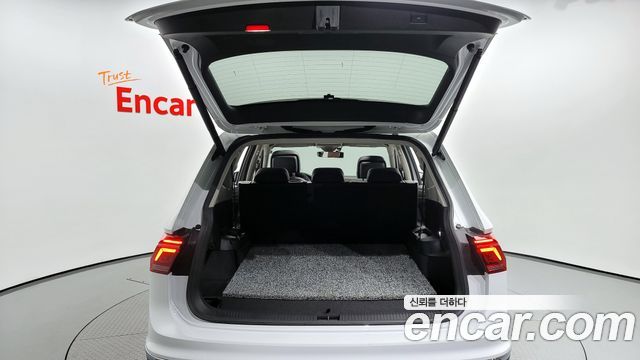 Tiguan allspace 2.0 TSI Prestige