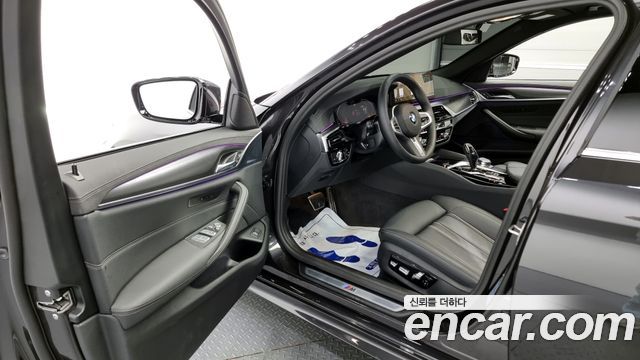 5 series (g30) 520i M Sport