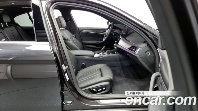 5 series (g30) 520i M Sport