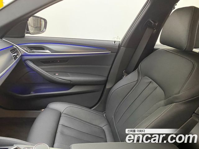 5 series (g30) 520i M Sport