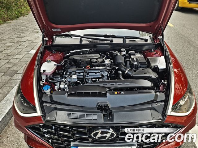 Sonata (dn8) 1.6 Turbo Premium Plus