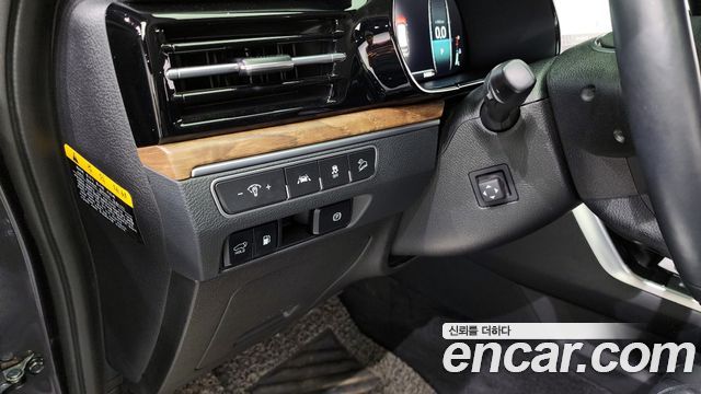 Mojave the master Diesel 3.0 4WD 6-seater Masters