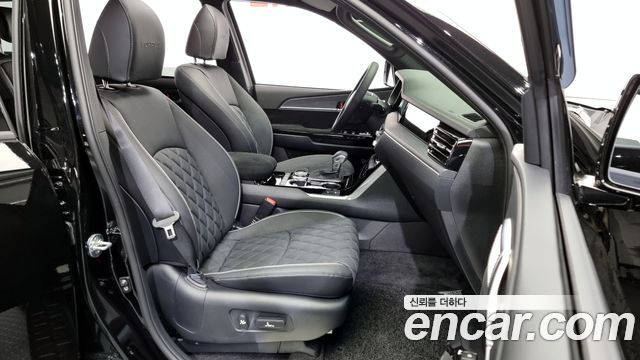 Mojave the master Diesel 3.0 4WD 6-seater Masters Gravity