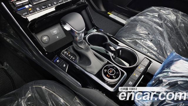 Mojave the master Diesel 3.0 4WD 6-seater Masters Gravity