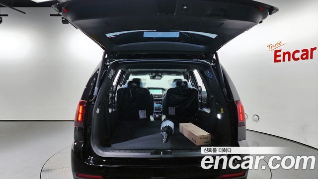 Mojave the master Diesel 3.0 4WD 6-seater Masters Gravity