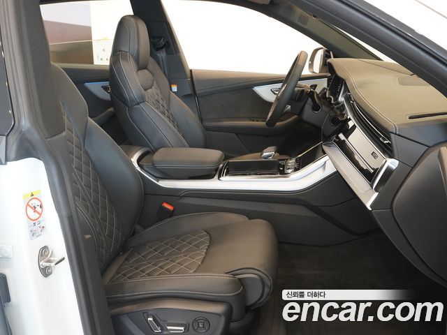 Q8 55 TFSI Quattro Premium