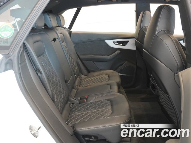 Q8 55 TFSI Quattro Premium