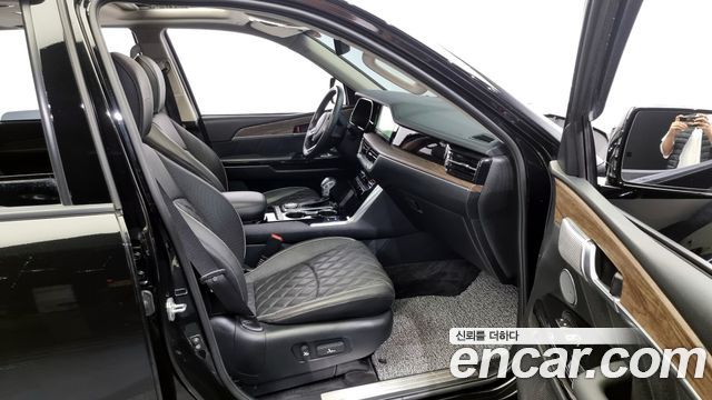 Mojave the master Diesel 3.0 4WD 7-seater Masters