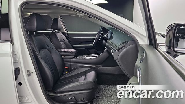 Sonata (dn8) 1.6 Turbo Premium Plus