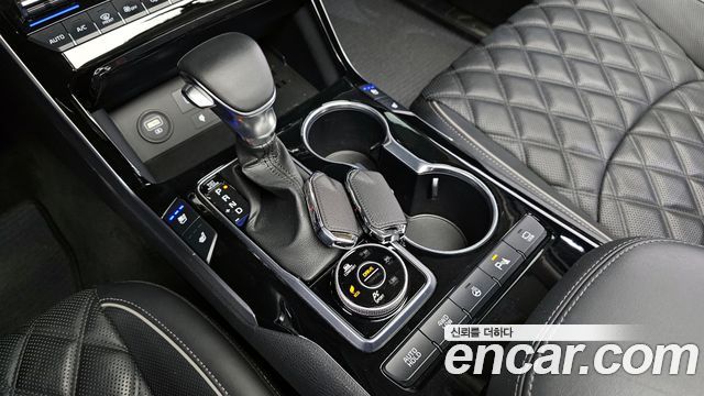 Mojave the master Diesel 3.0 4WD 7-seater Masters