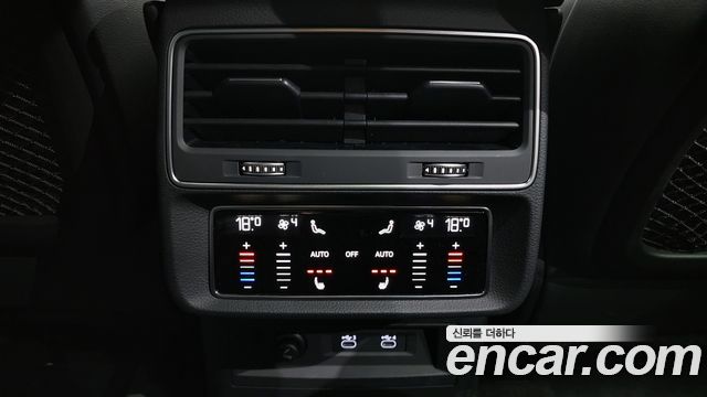 Q8 55 TFSI Quattro Premium