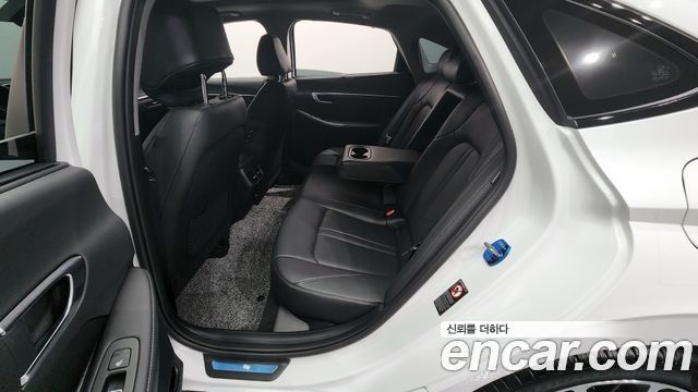 Sonata (dn8) 1.6 Turbo Premium Plus