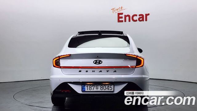 Sonata (dn8) 1.6 Turbo Premium Plus