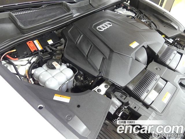 Q8 55 TFSI Quattro Premium