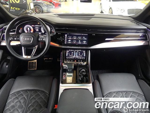 Q8 55 TFSI Quattro Premium