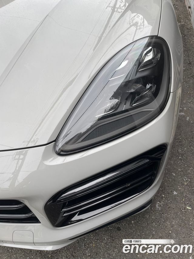Cayenne (po536) 3.0 E-Hybrid Coupe