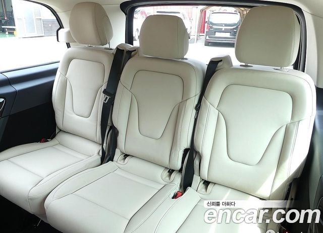 V-class V300 CDI W447