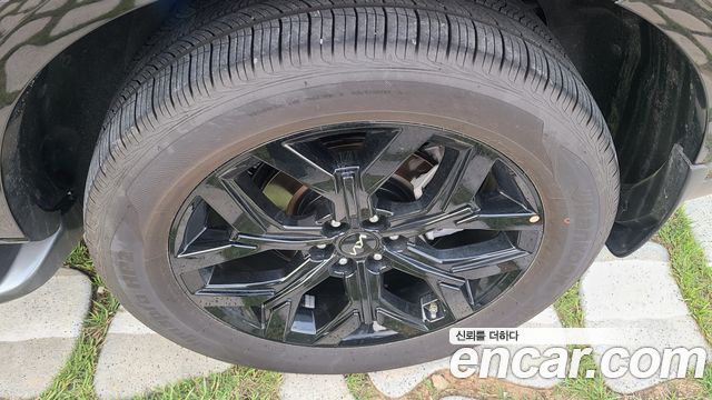 Mojave the master Diesel 3.0 4WD 6-seater Masters Gravity