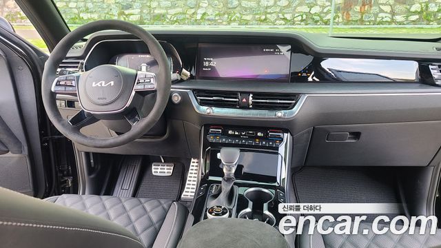 Mojave the master Diesel 3.0 4WD 6-seater Masters Gravity