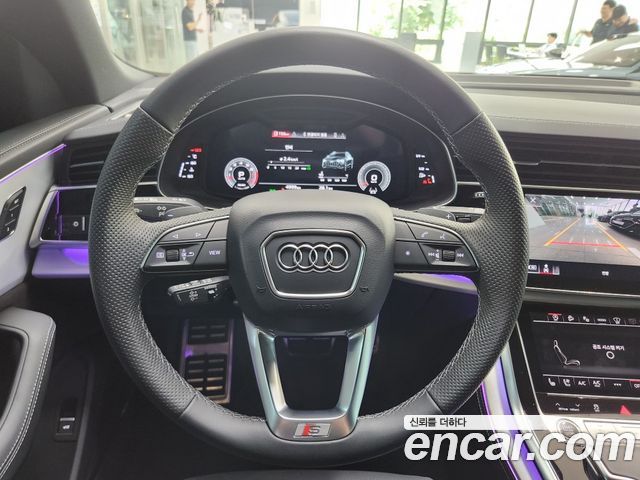 Q8 55 TFSI Quattro Premium