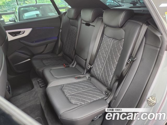 Q8 55 TFSI Quattro Premium