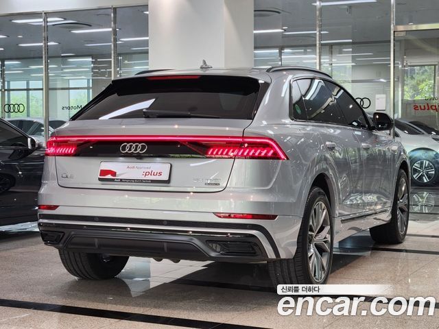 Q8 55 TFSI Quattro Premium