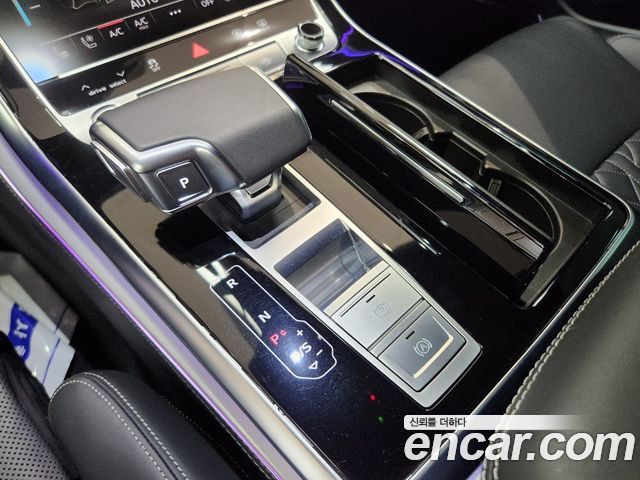 Q8 55 TFSI Quattro Premium