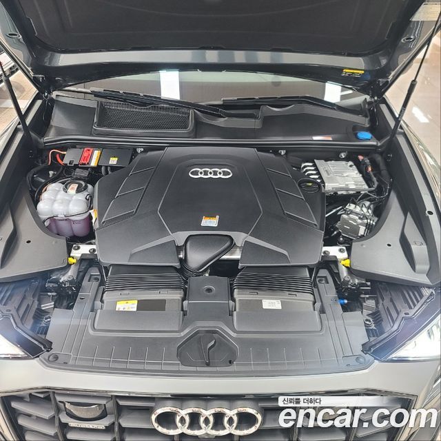 Q8 55 TFSI Quattro Premium