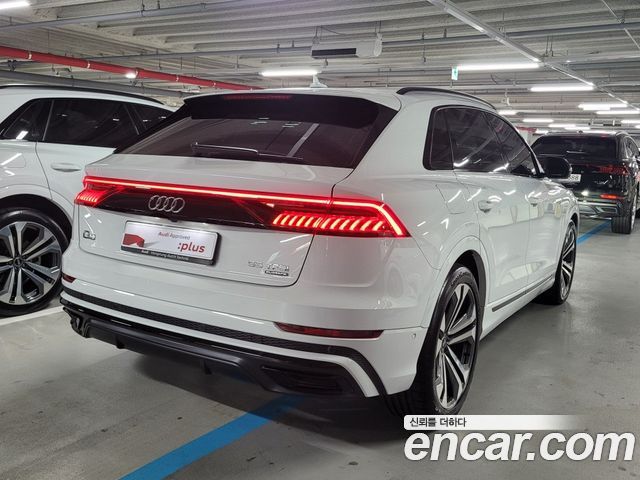 Q8 55 TFSI Quattro Premium