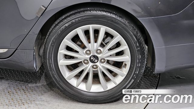 K7 premier 3.0 LPI standard (rental car)