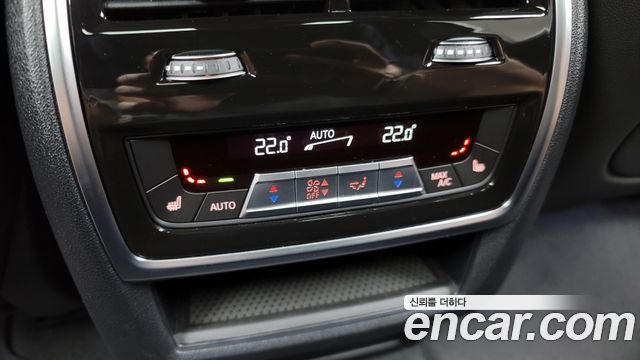 X7 (g07) xDrive 40i M Sport 7-seater