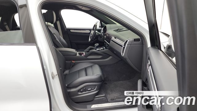 Cayenne (po536) 3.0 Coupe Platinum Edition