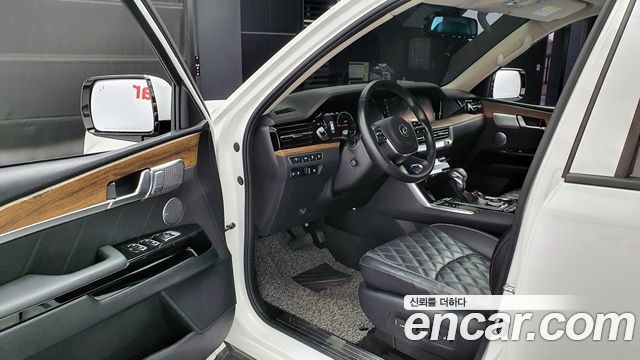 Mojave the master Diesel 3.0 4WD 7-seater Masters
