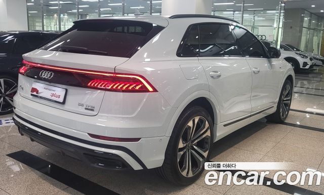 Q8 55 TFSI Quattro Premium