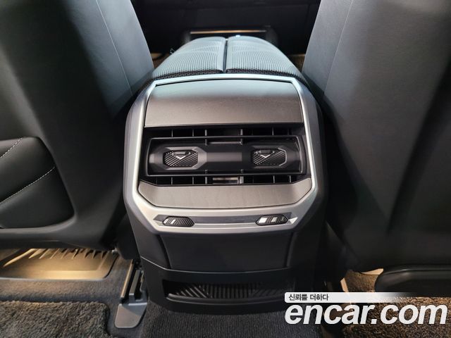 7 series (g70) 740i sDrive Design Pure Excellence