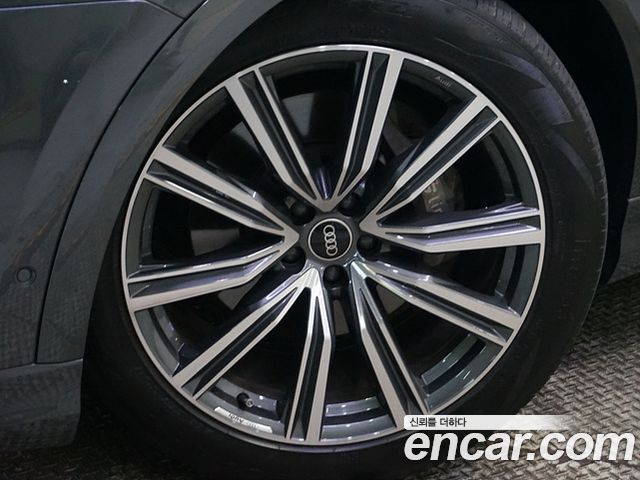 Q8 55 TFSI Quattro Premium