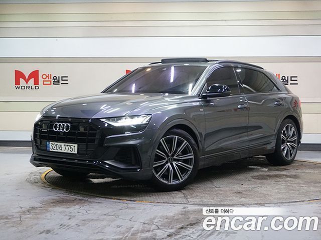 Q8 55 TFSI Quattro Premium