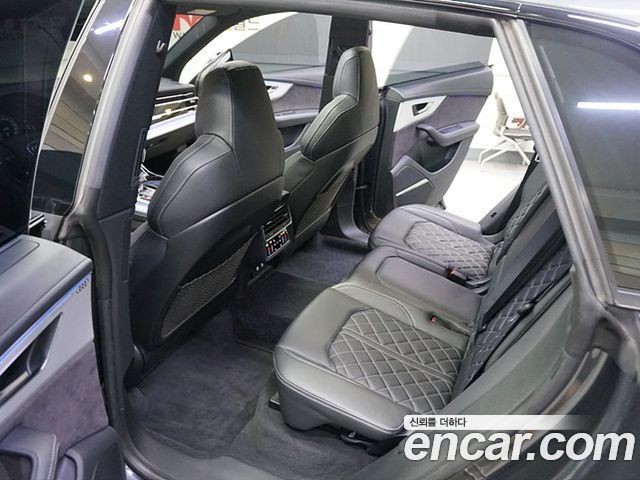 Q8 55 TFSI Quattro Premium