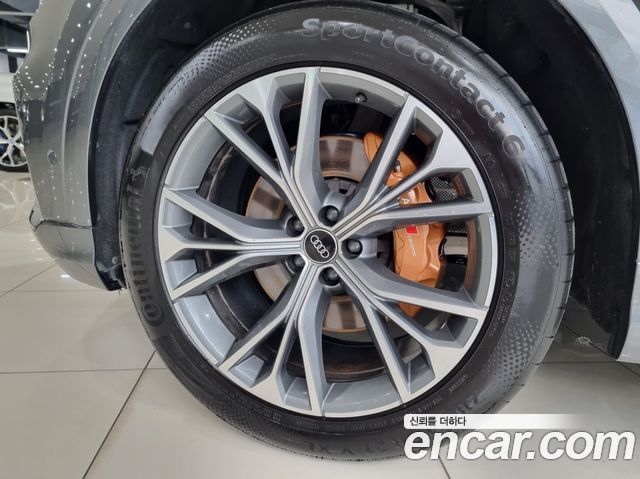 Q8 55 TFSI Quattro Premium