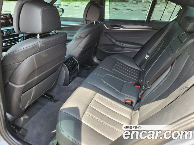 5 series (g30) 520i M Sport