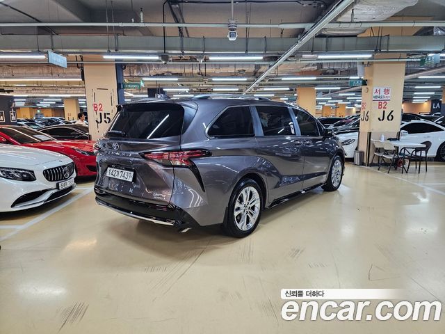 Sienna 4th generation 2.5 Hybrid 2WD