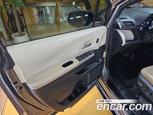 Sienna 4th generation 2.5 Hybrid 2WD