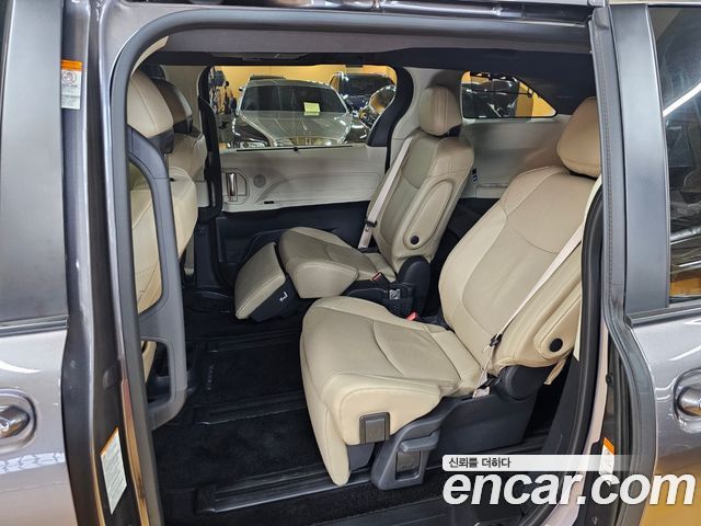 Sienna 4th generation 2.5 Hybrid 2WD