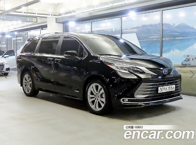 Toyota Sienna 4th generation 2.5 Hybrid 2WD