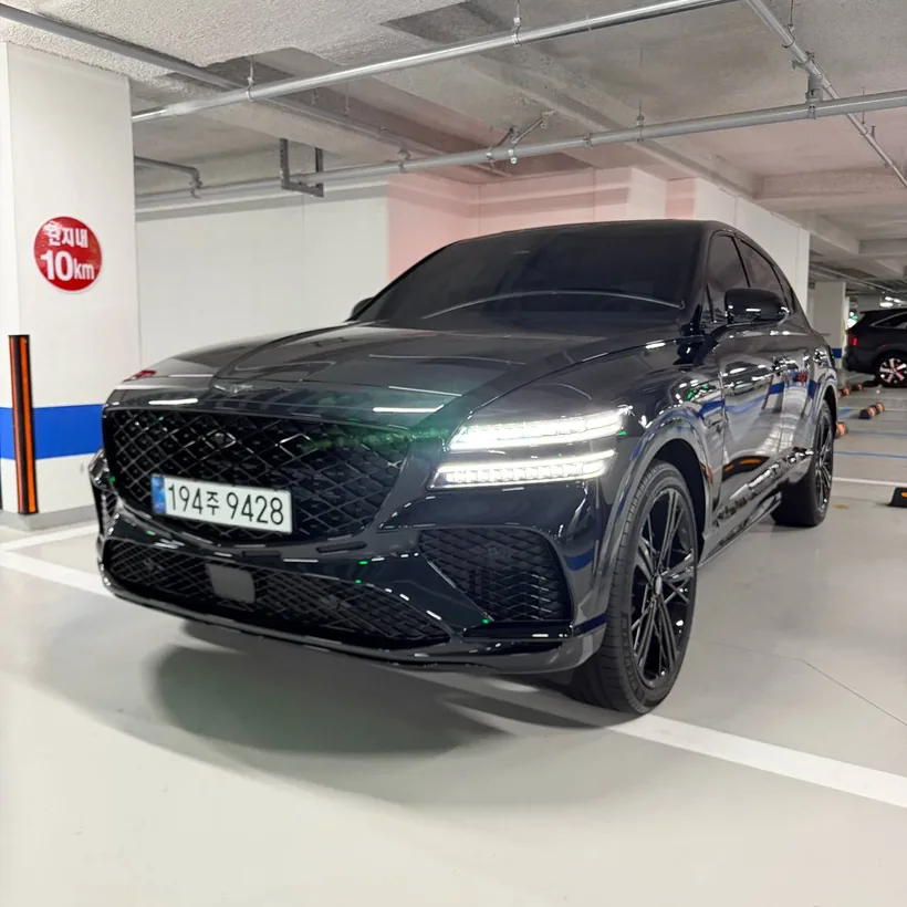 Genesis GV80 Coupe спереди